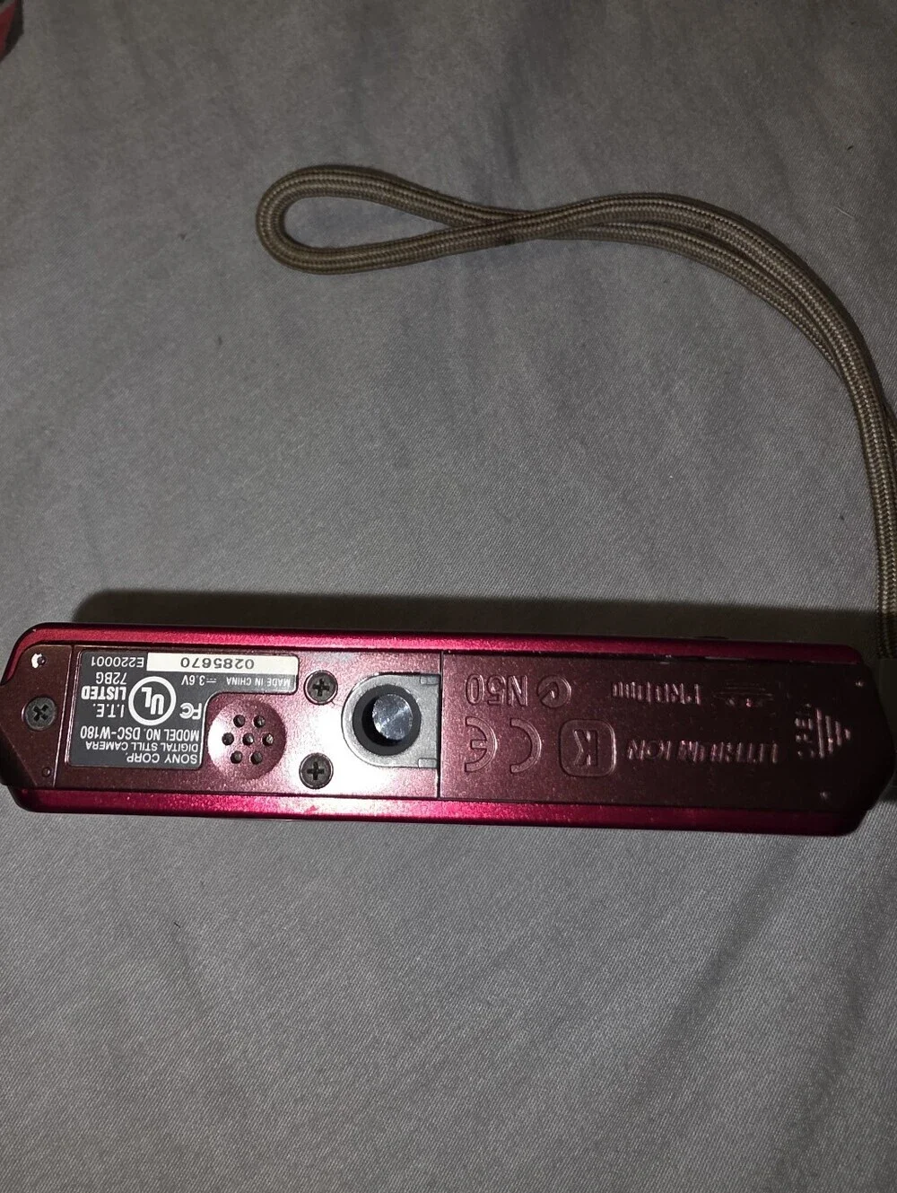Sony Cyber-shot 10.1 Mega Pixels Compact Camera - Metallic Red